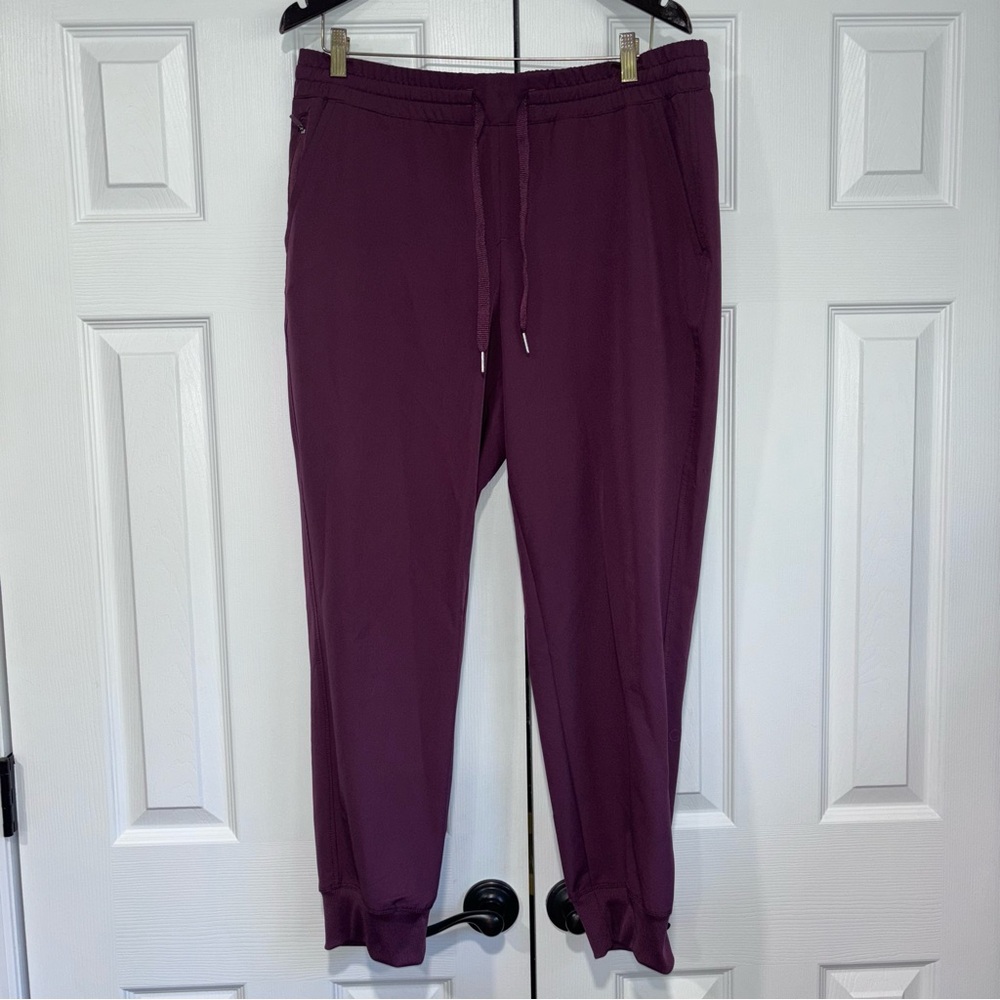 Calvin Klein Performance Women’s Stretch Purple Jogger Pants Large
